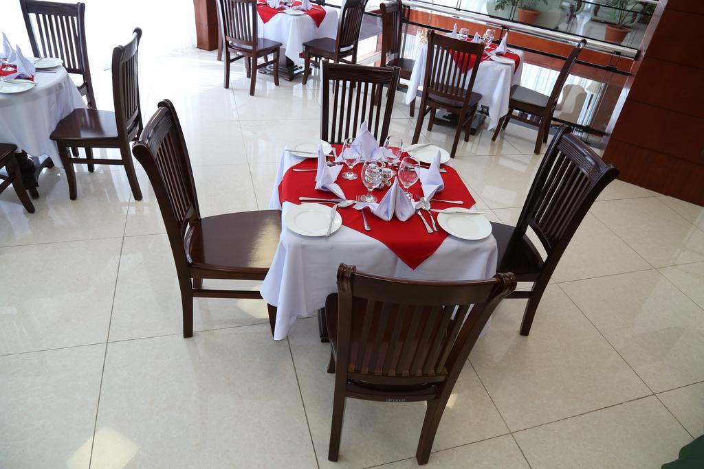 Afarensis International Hotel アジス・アベバ エクステリア 写真
