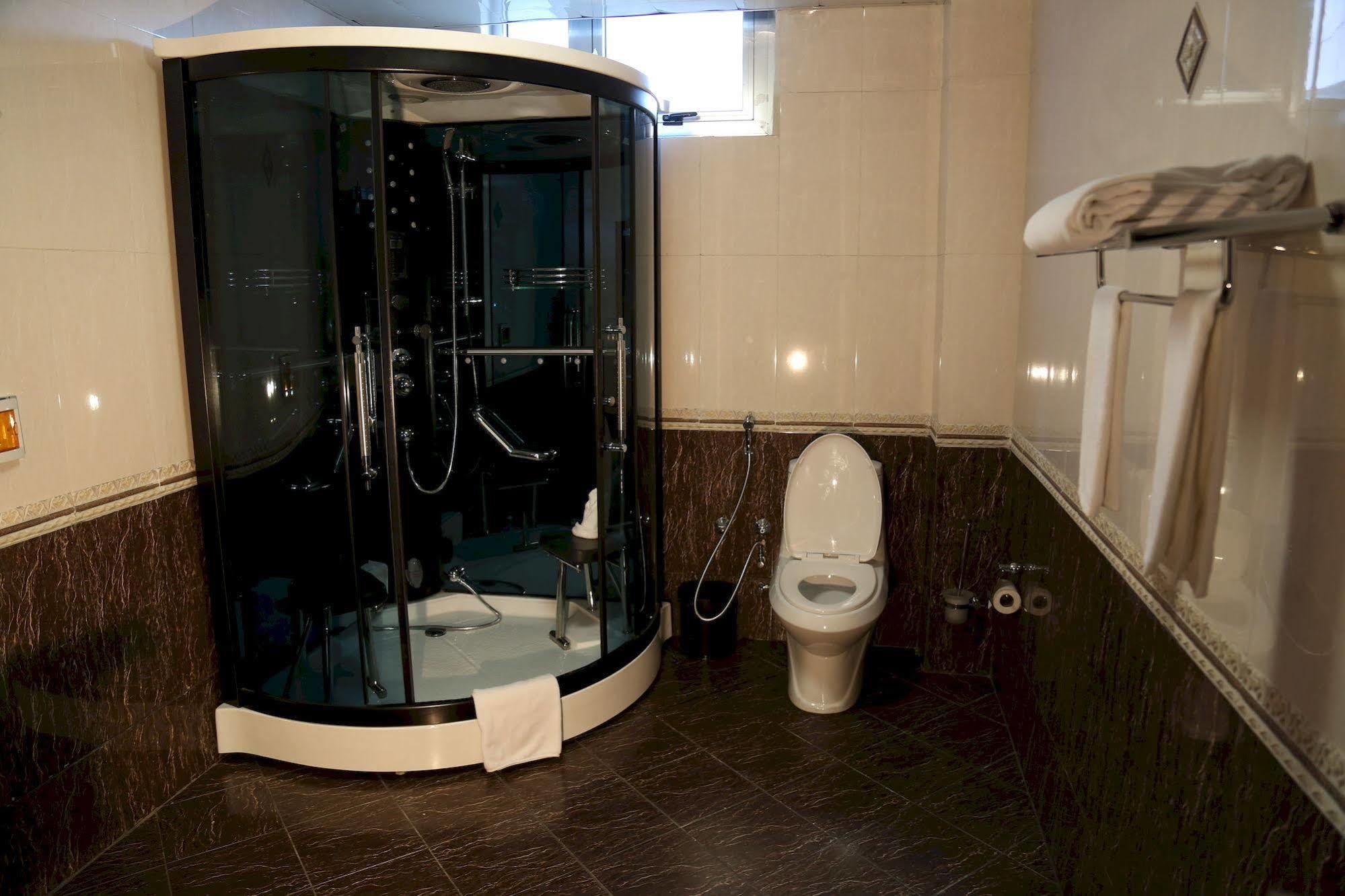 Afarensis International Hotel アジス・アベバ エクステリア 写真