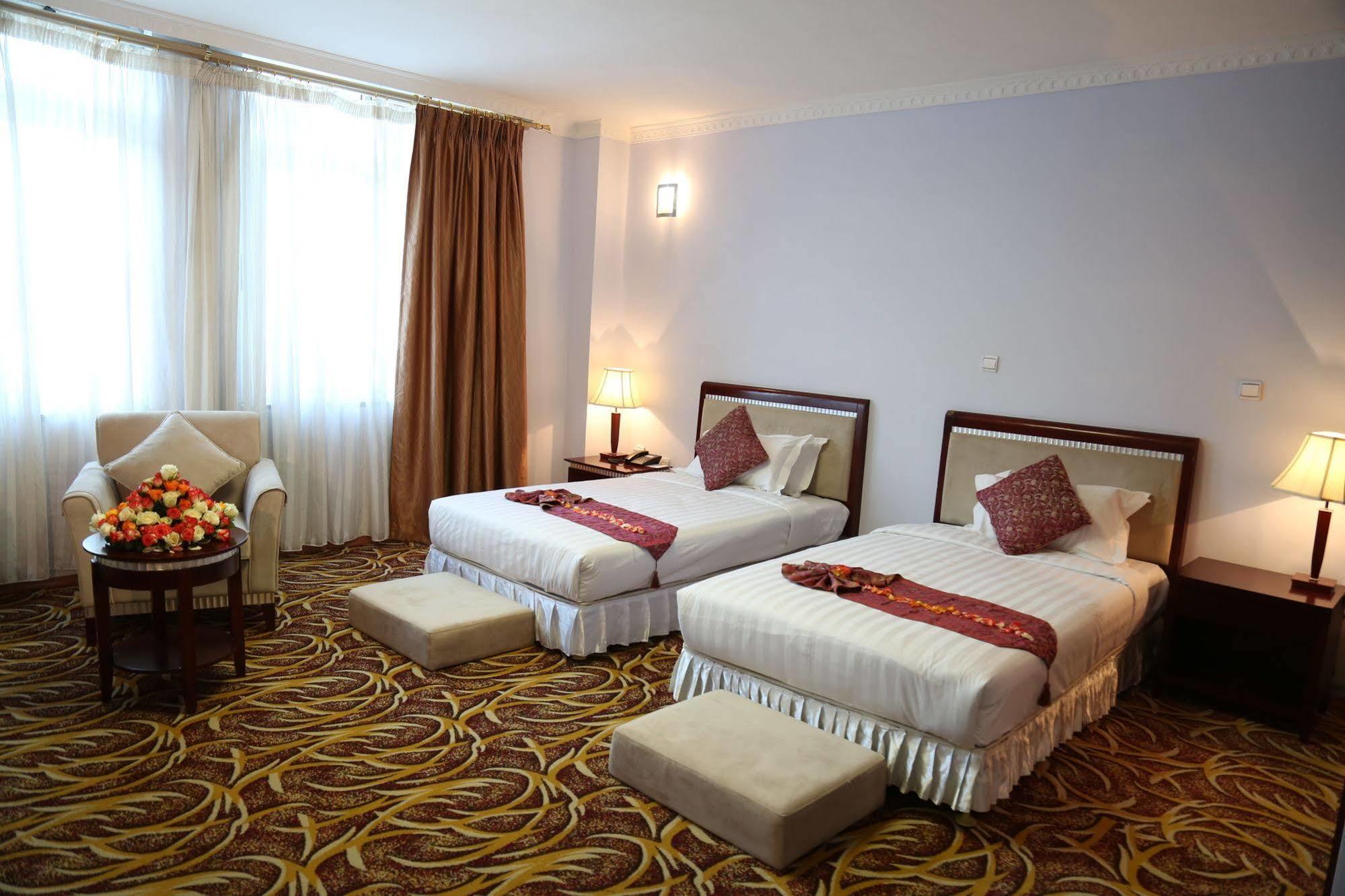 Afarensis International Hotel アジス・アベバ エクステリア 写真